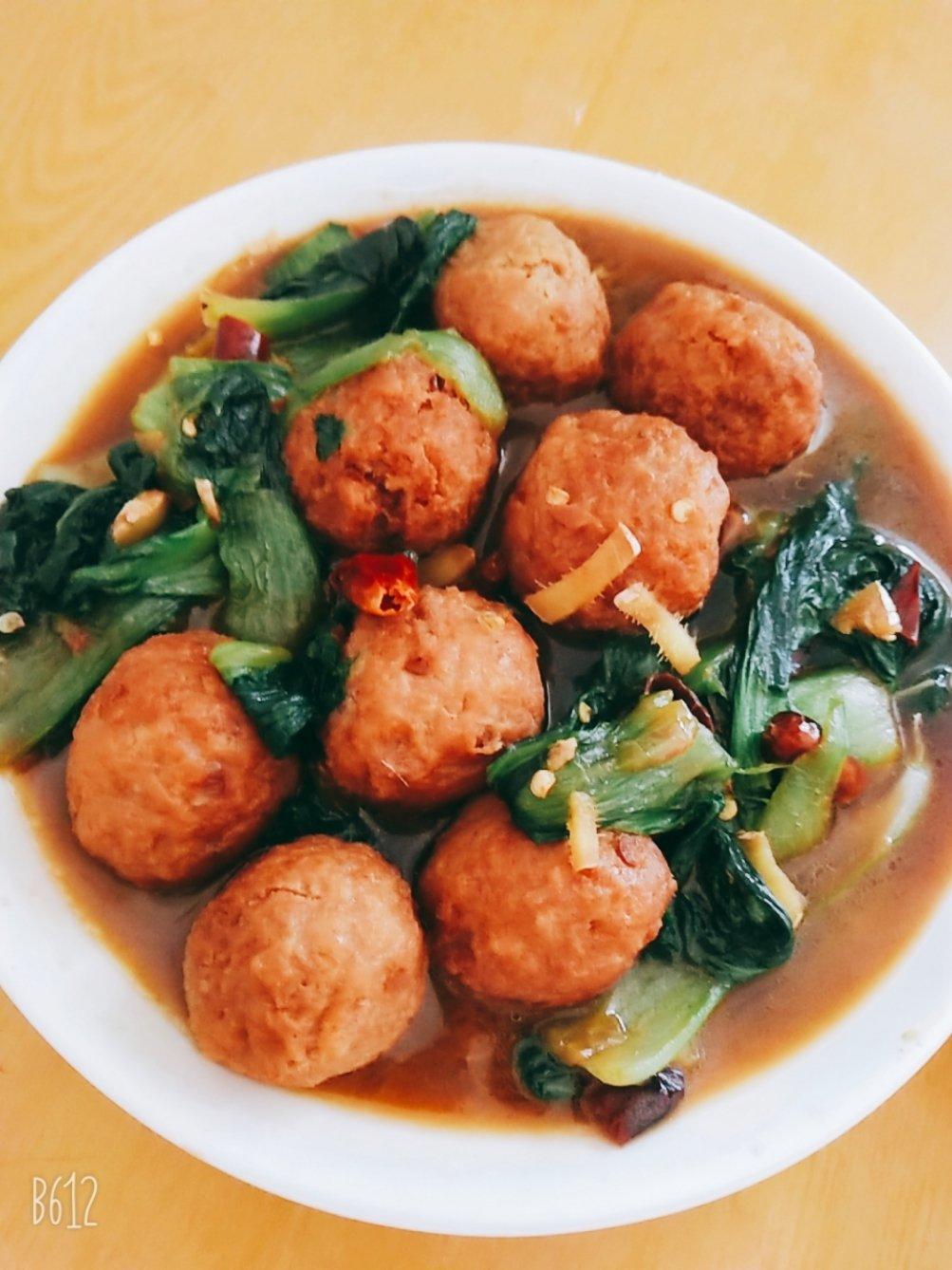 不用油炸的猪肉莲藕丸子