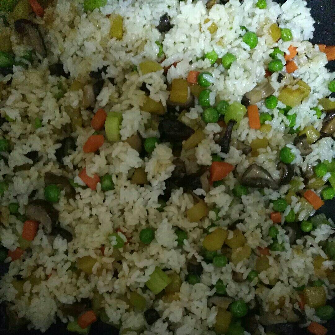 什锦蛋炒饭