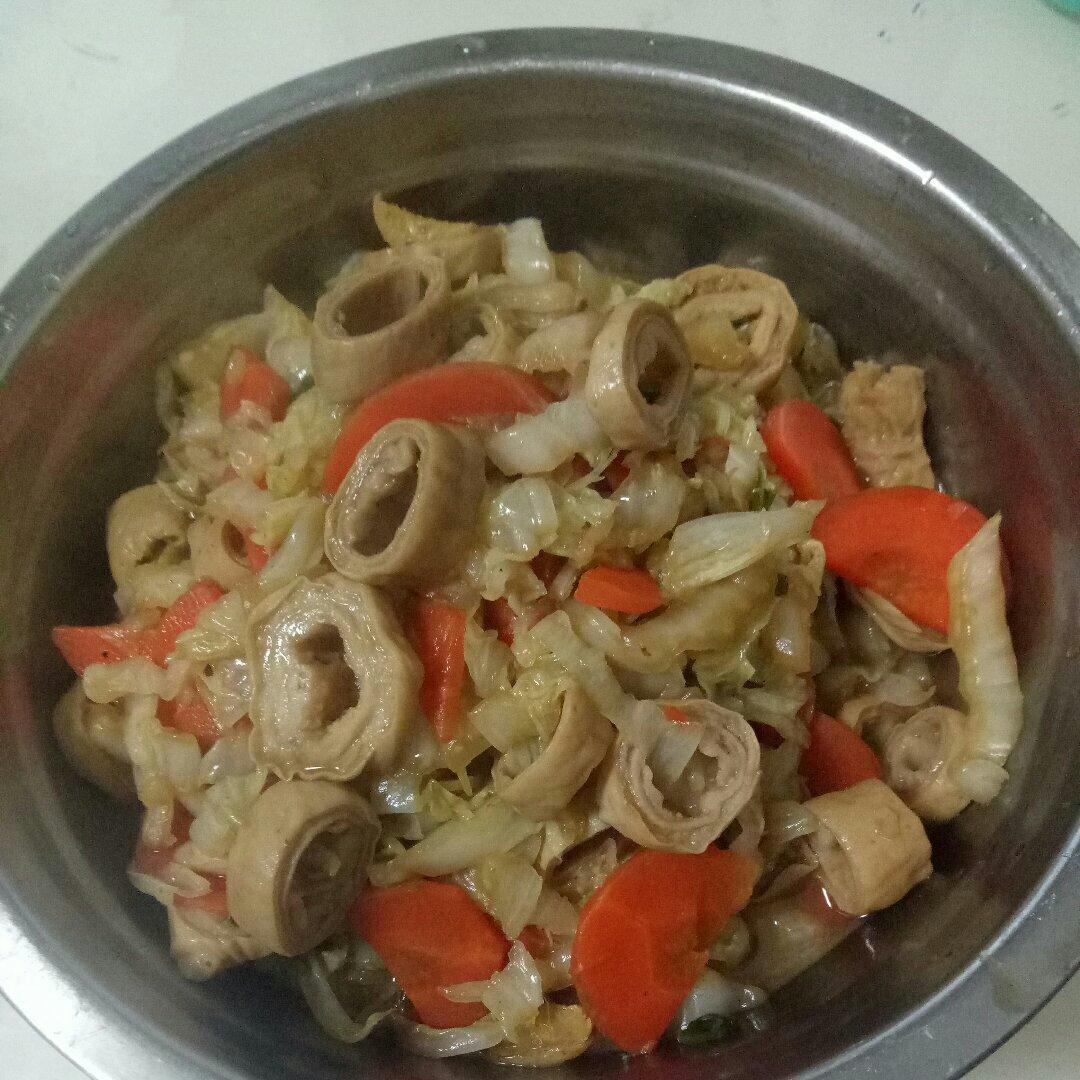 白菜炒肥肠