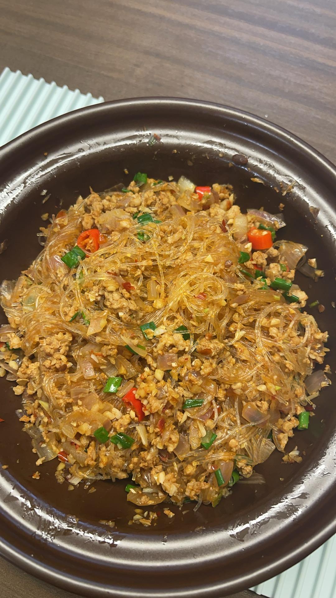 肉末粉丝煲（蚂蚁上树，干捞粉丝煲）