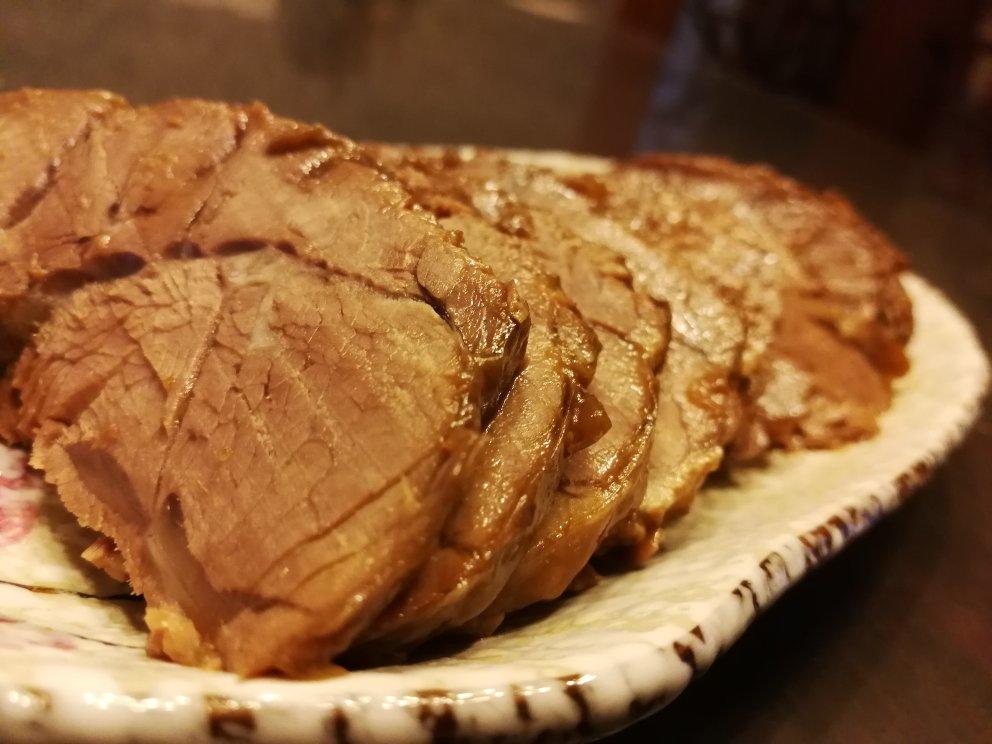 软烂入味的酱牛肉