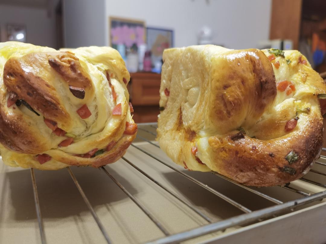 香葱肉松手撕吐司