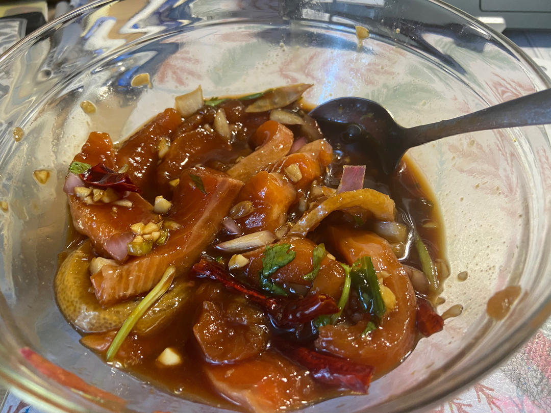 泰式生腌三文鱼