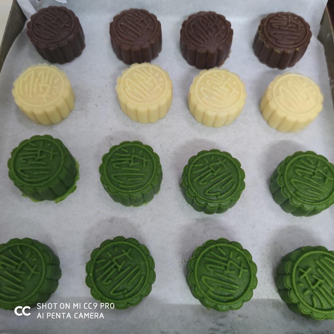 【视频菜谱】超高颜值又好吃的的流心月饼超详细