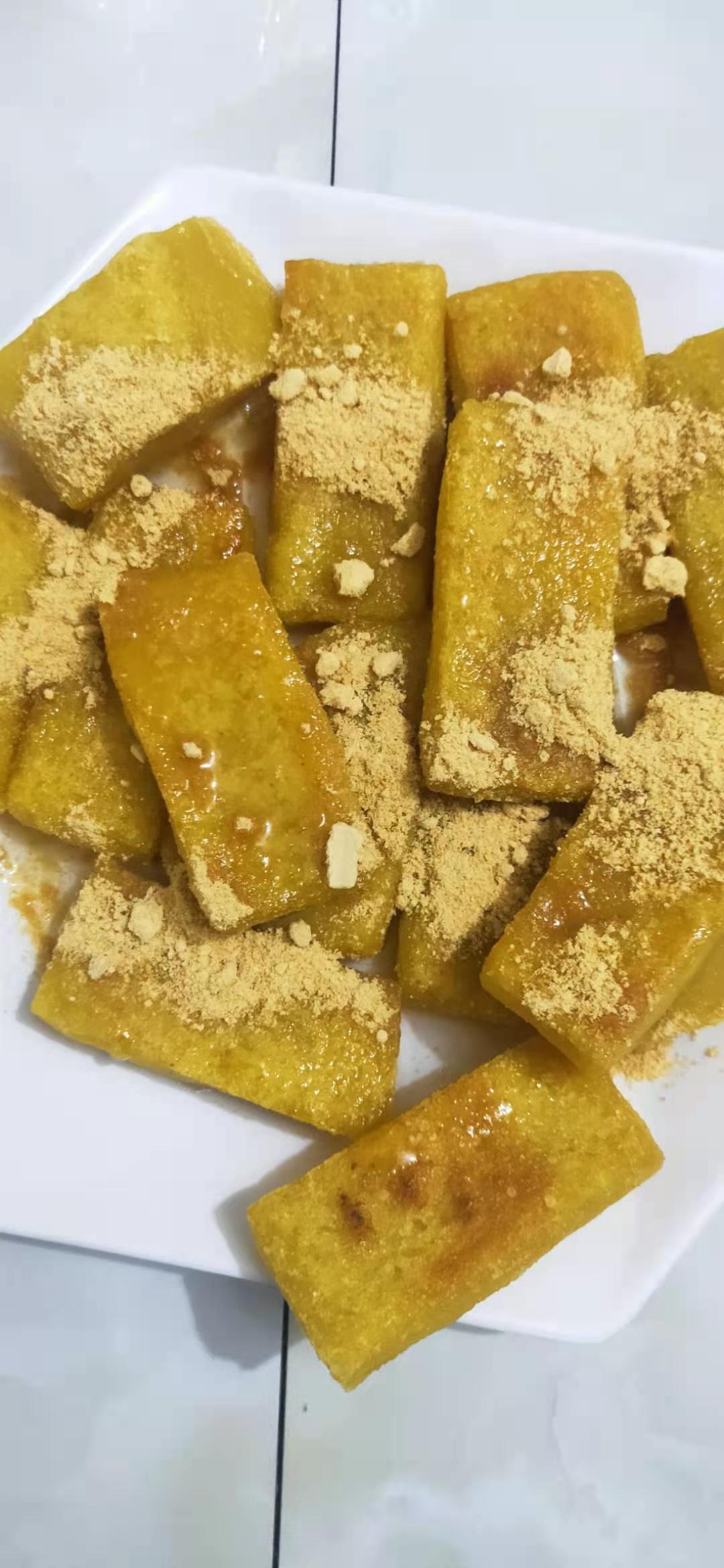 温忻做的香煎黄元米果甜