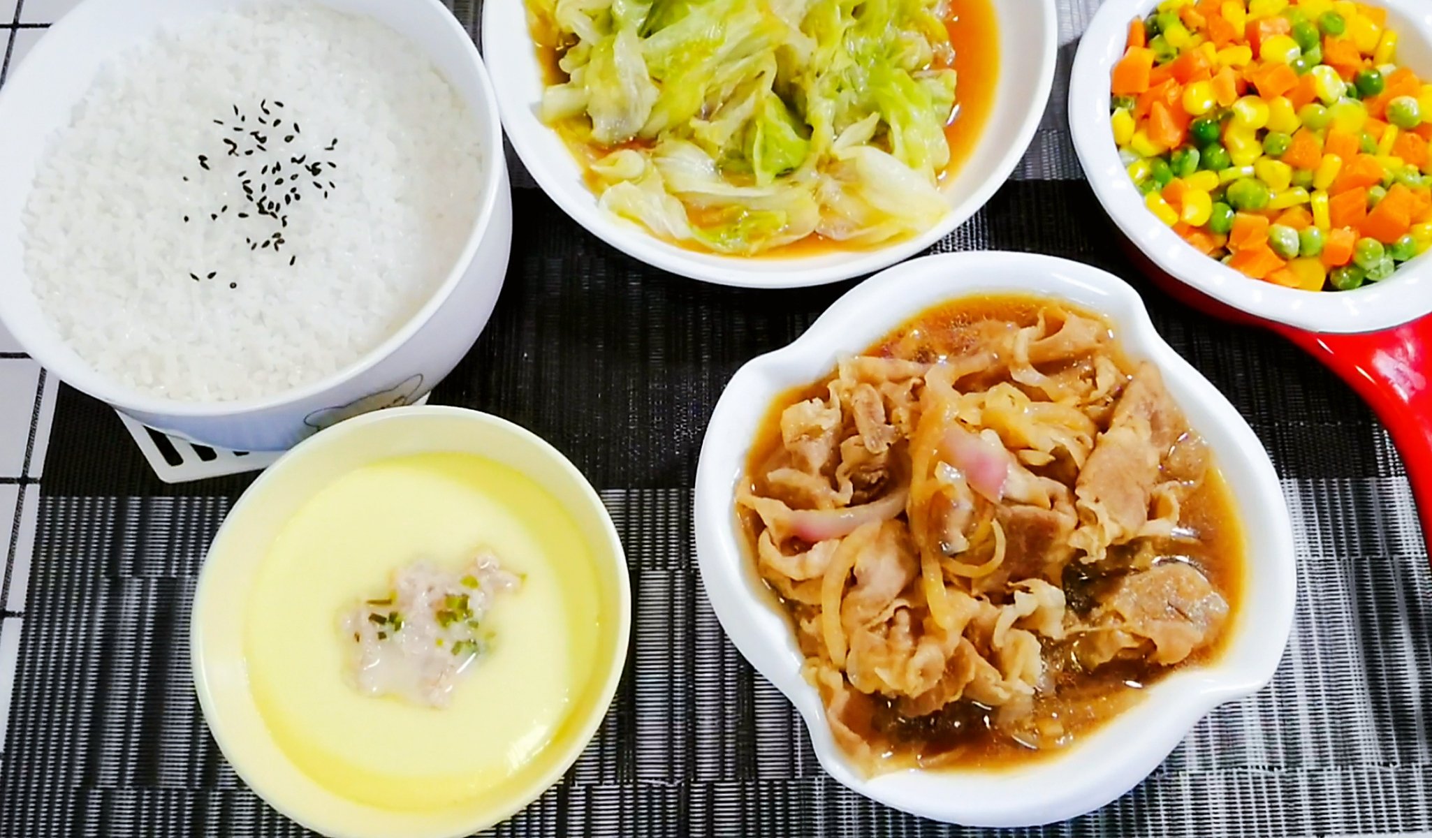 健康中国年 添菜新年味
