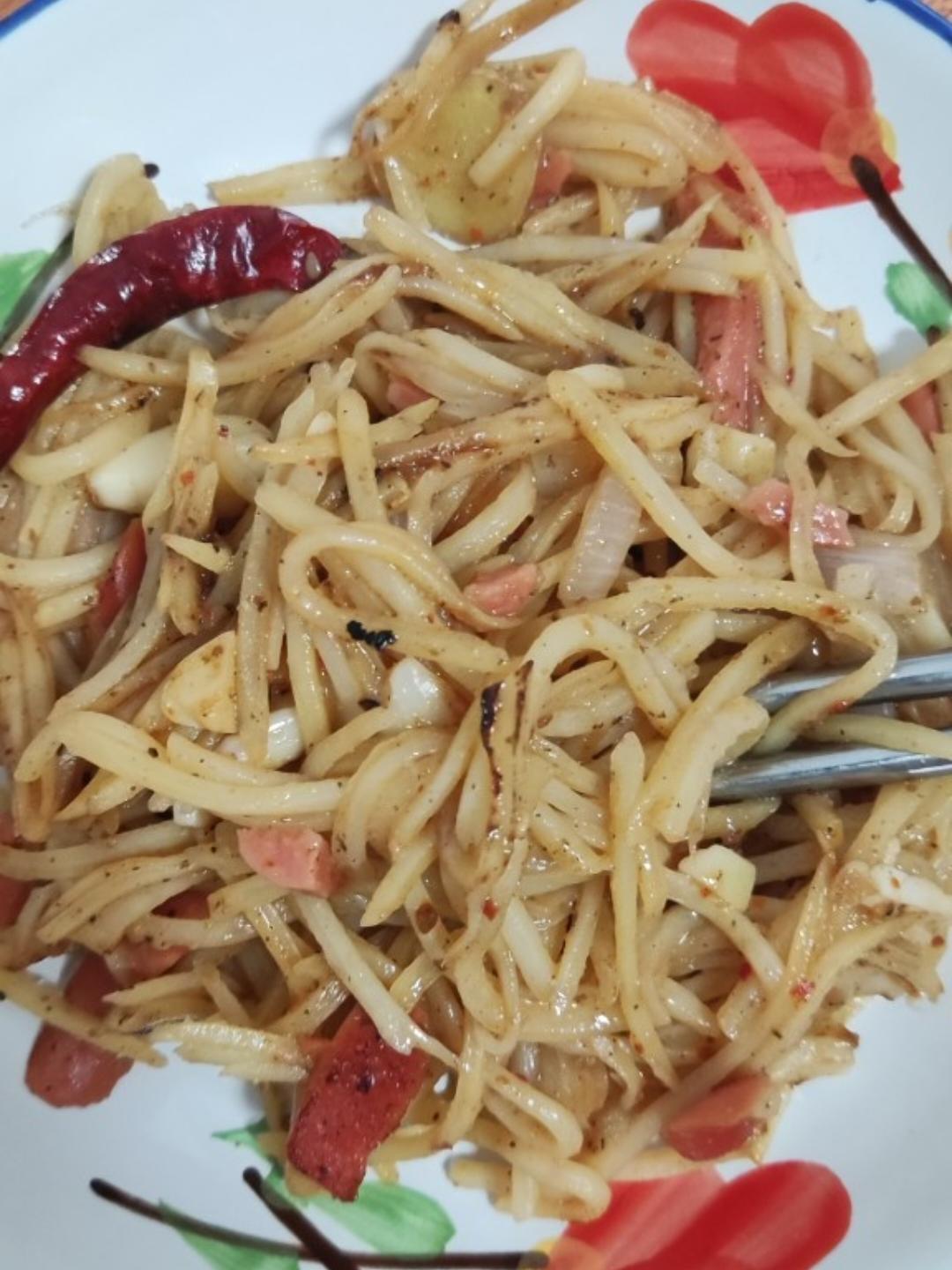 酸辣土豆丝的家常做法 超级下饭