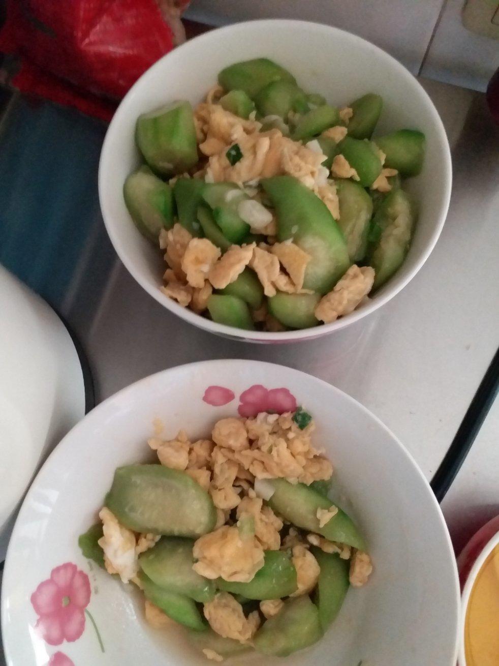 丝瓜炒鸡蛋