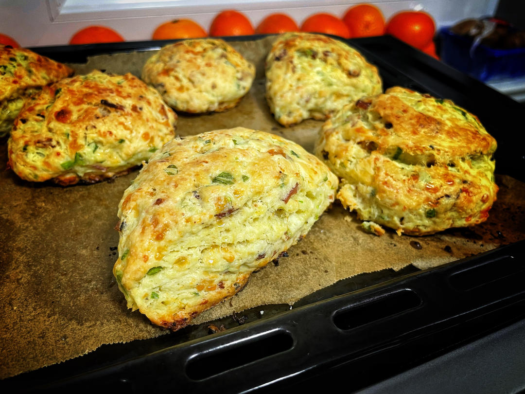 超级好吃的咸味司康Savoury Scones