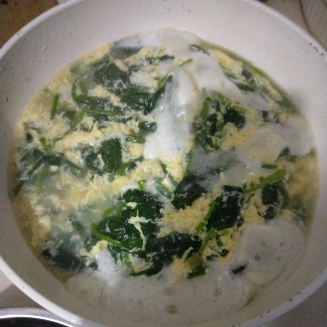 菠菜鸡蛋汤