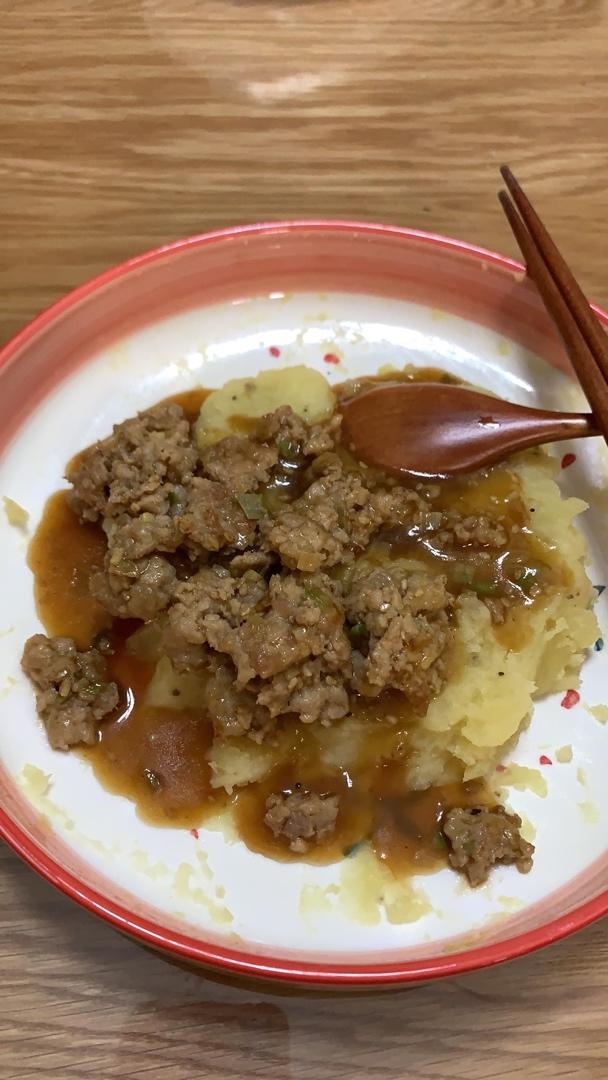 肉末土豆泥