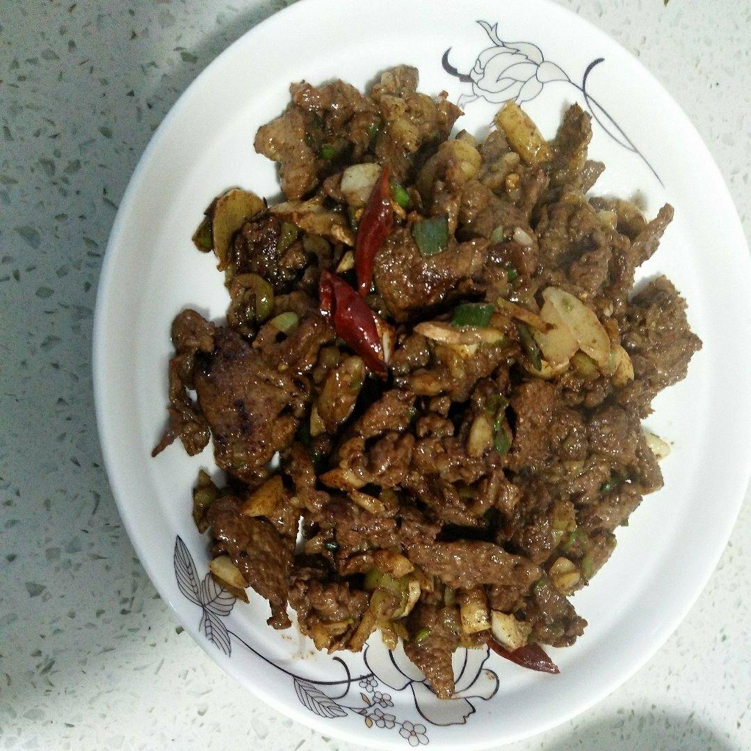 小炒牛肉