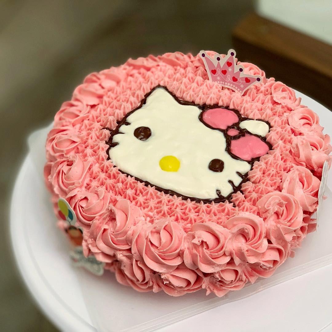 卡通生日蛋糕图案制作