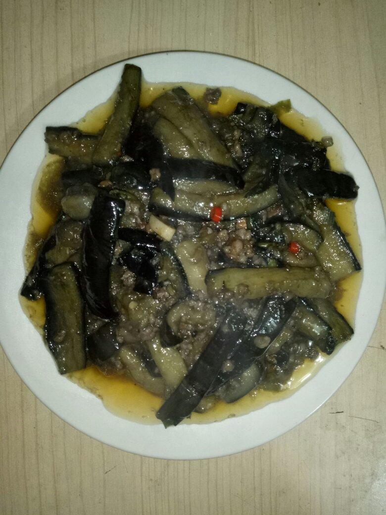 酱香肉末烧茄子