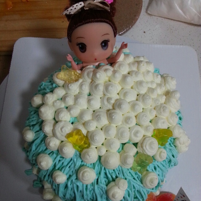 迷糊娃娃洗澡戚风蛋糕（六寸）