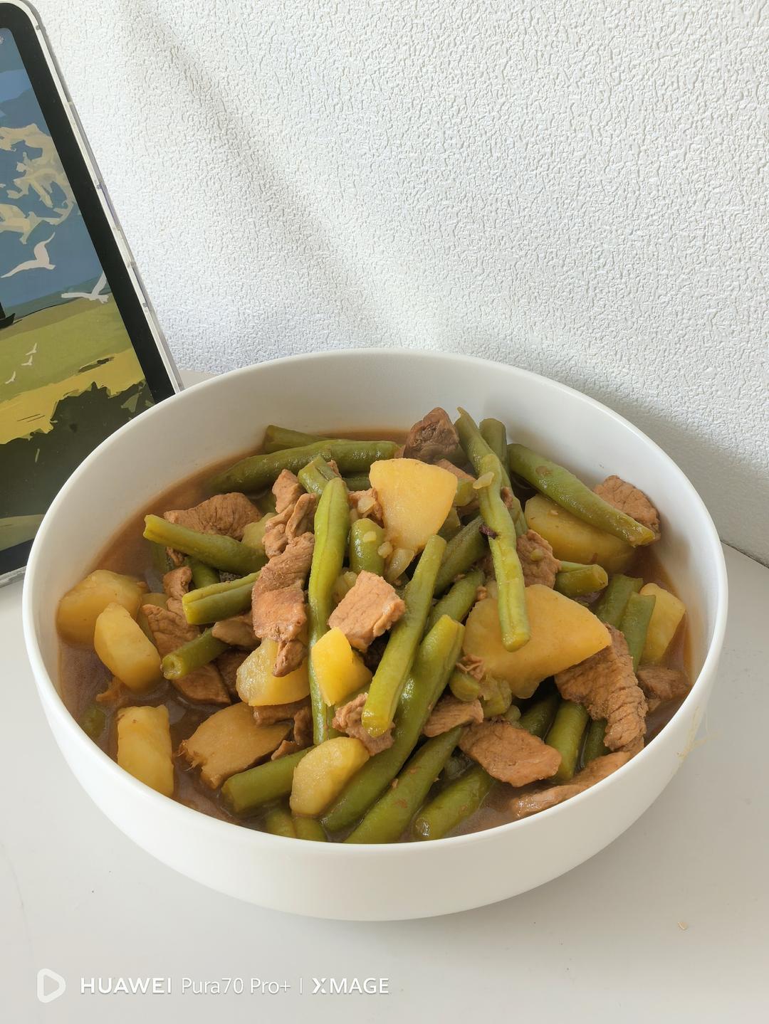 家常菜—土豆豆角炖肉