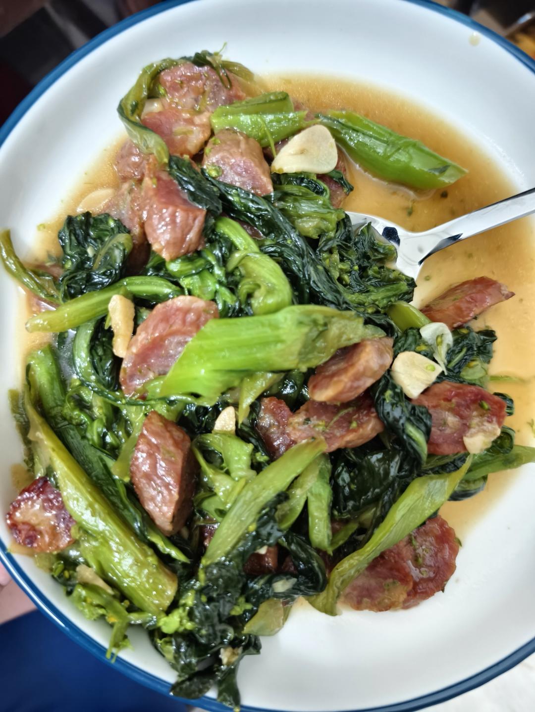 广式腊肠炒菜心