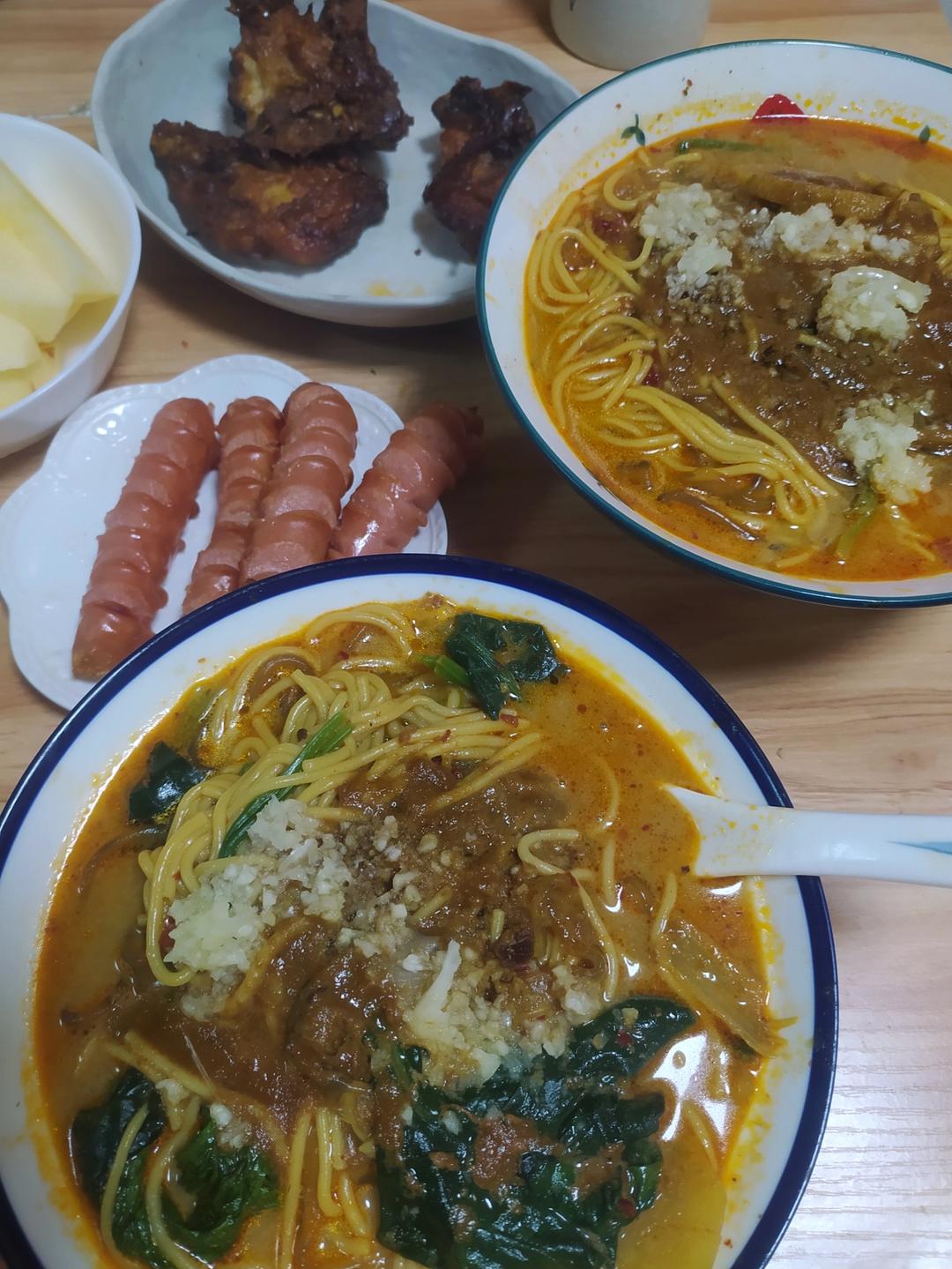 吃完舔碗底的！东北老式黏糊麻辣烫！不好吃来打我！