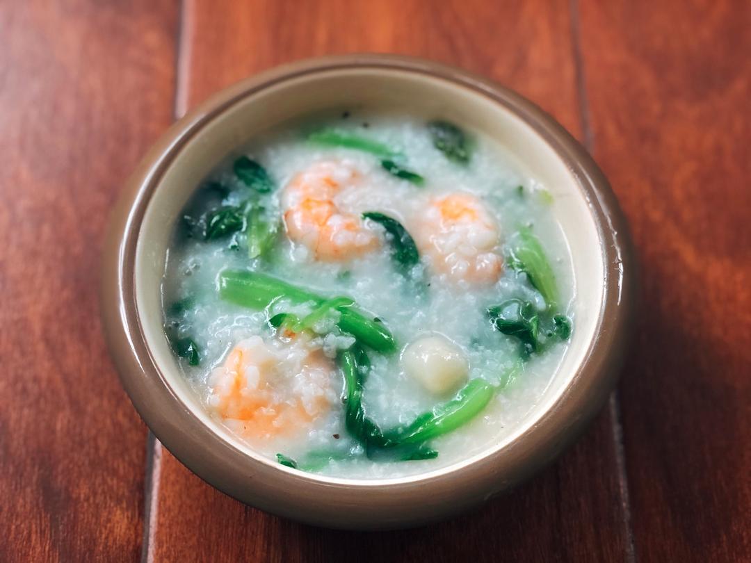 鲜贝鲜虾海鲜粥(小美版)的做法