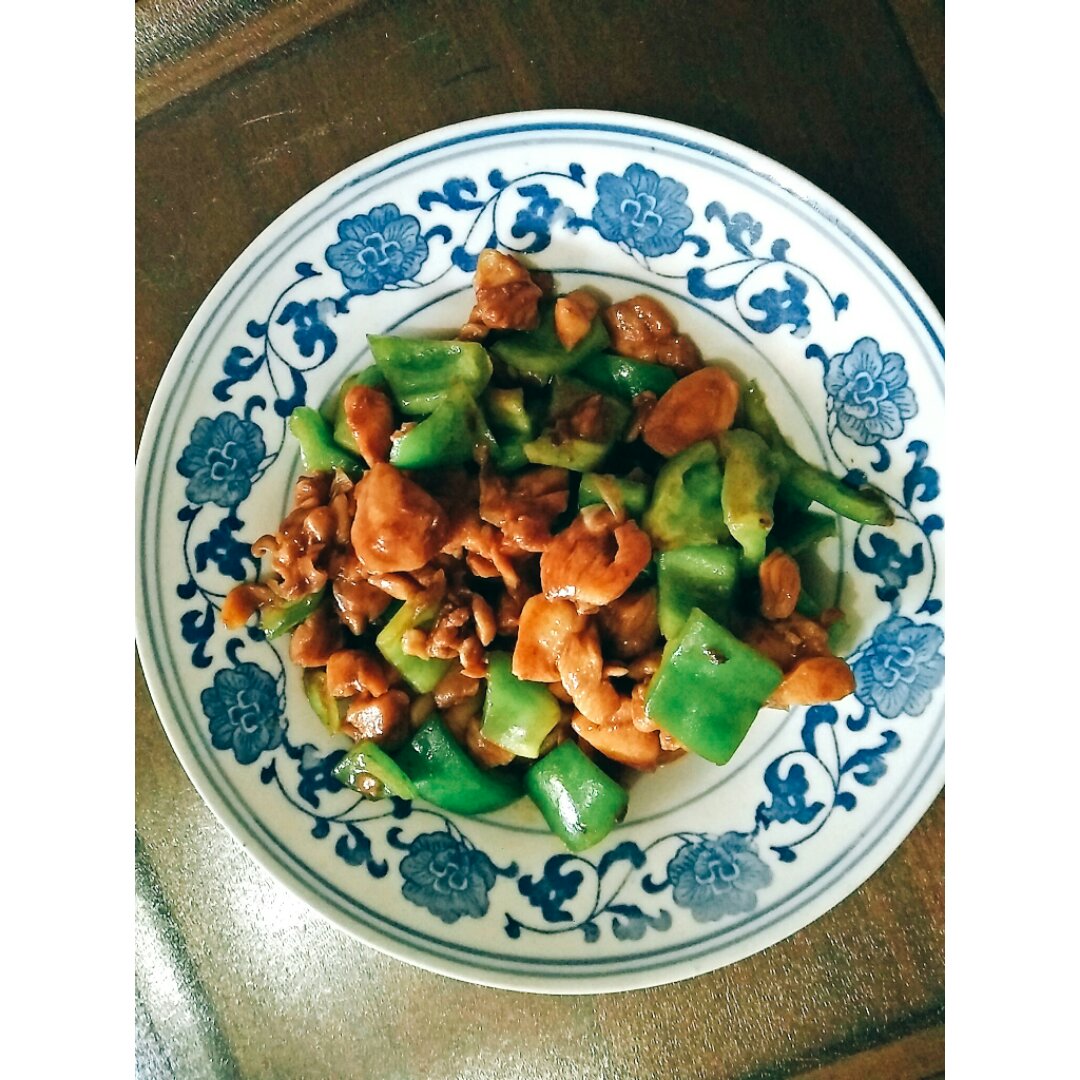 青椒炒鸡腿肉（大厨级别）