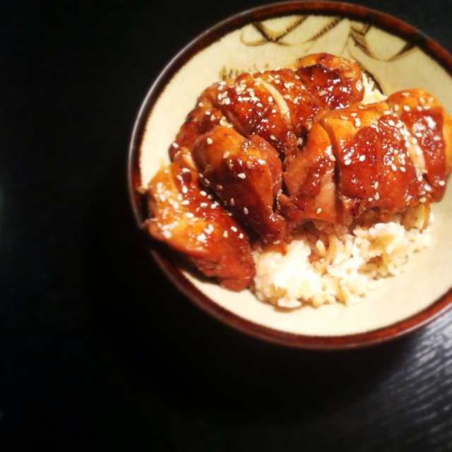 照烧鸡腿饭