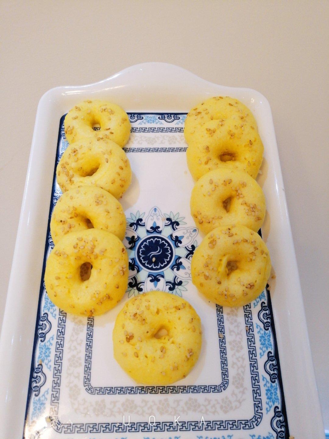 玉米面甜甜圈 宝宝辅食食谱