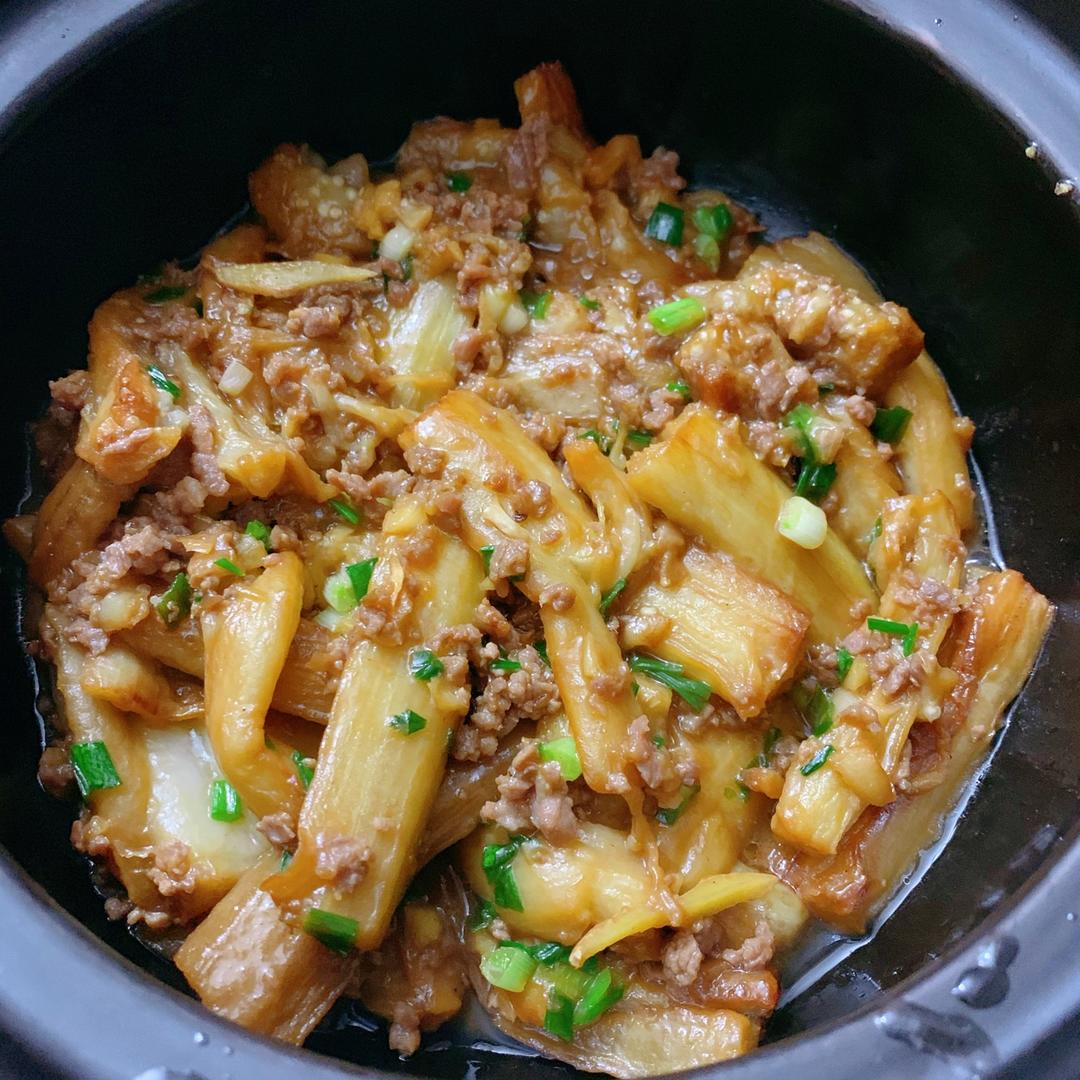 不用油炸超省油的鱼香肉末茄子煲