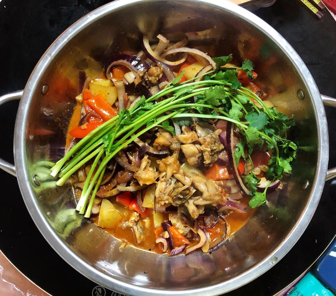 堂妈小厨——干锅牛蛙