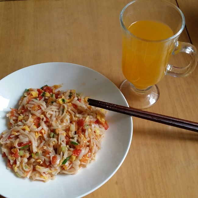 西红柿蛋炒面