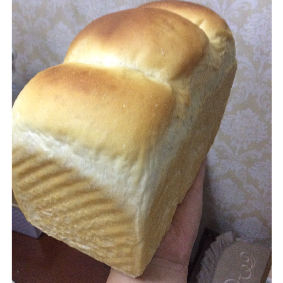 蛋白炼乳吐司~天然酵种(波兰种)