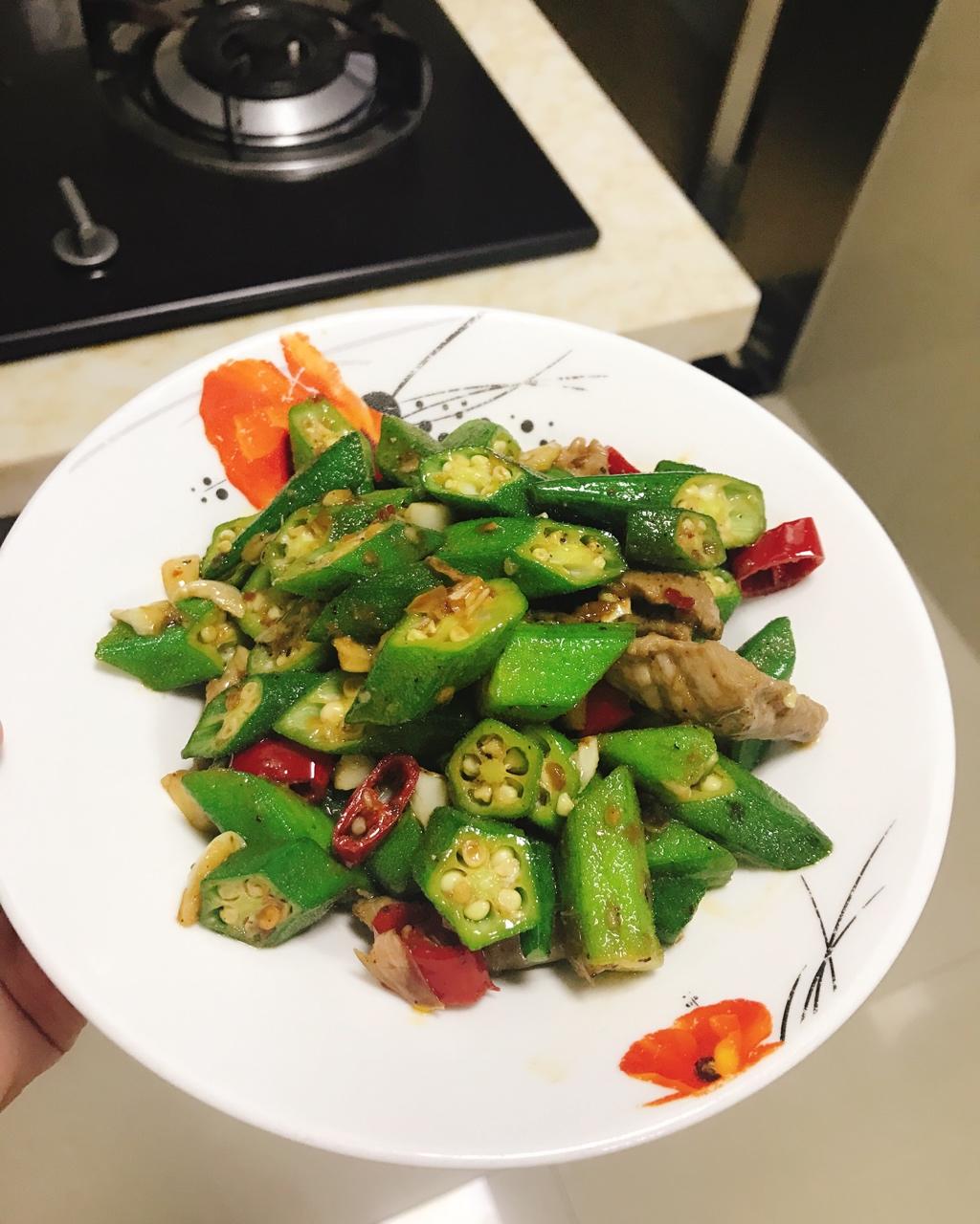 秋葵炒肉