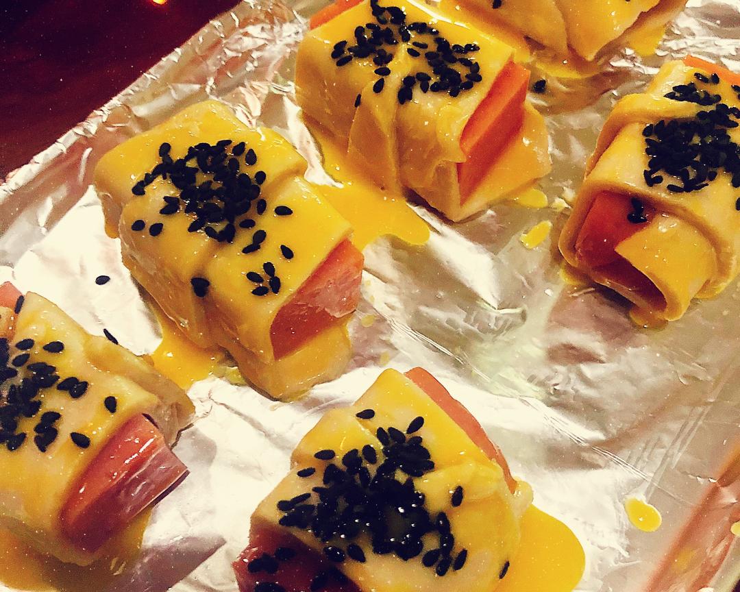 手抓饼烤香肠～烤箱版