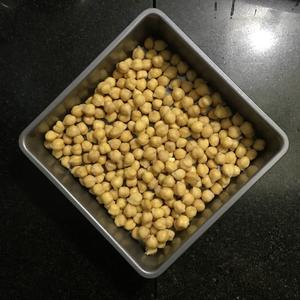 藿香酥脆鹰嘴豆的做法 步骤3