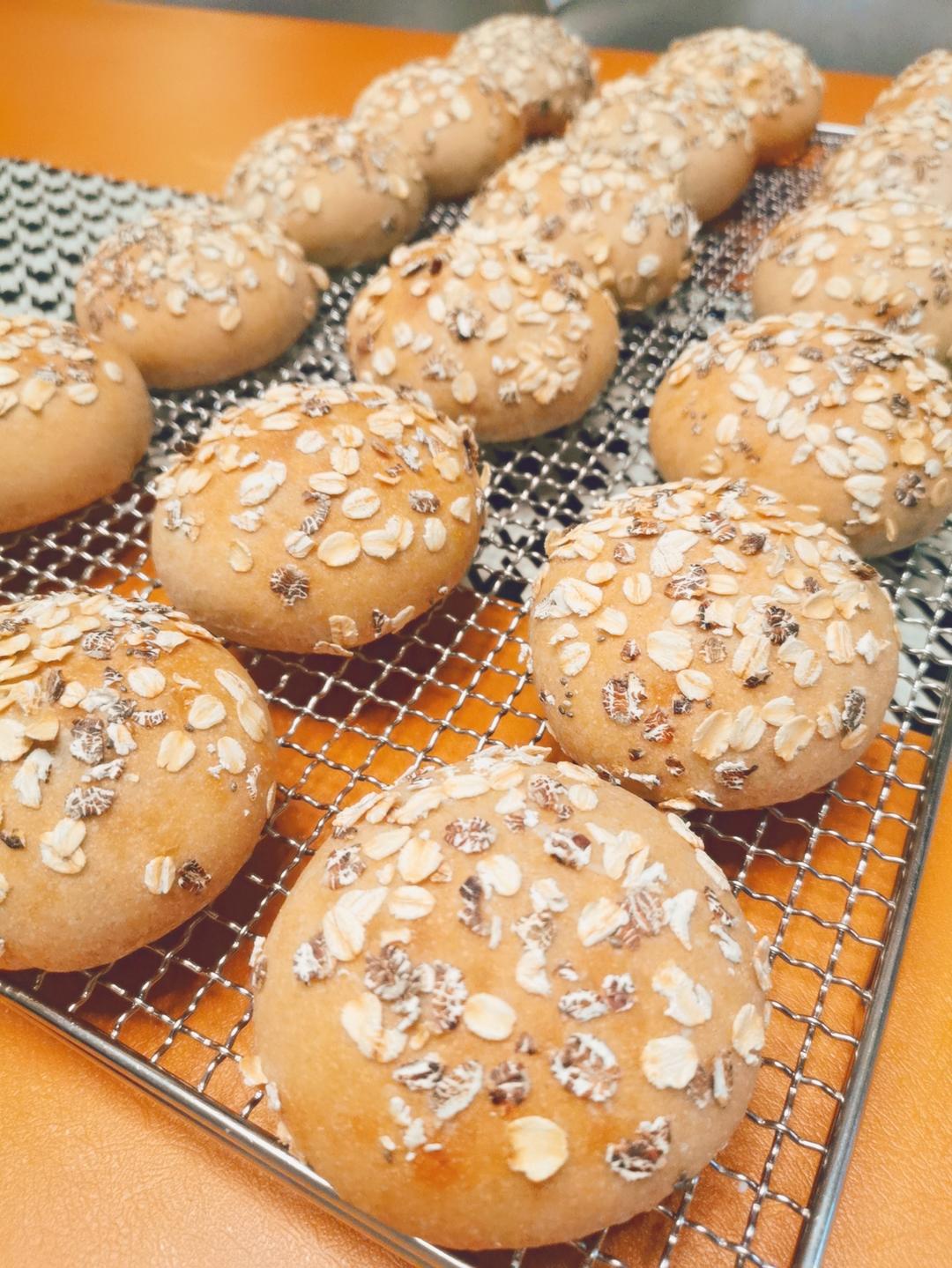 低卡椰子油全麦餐包