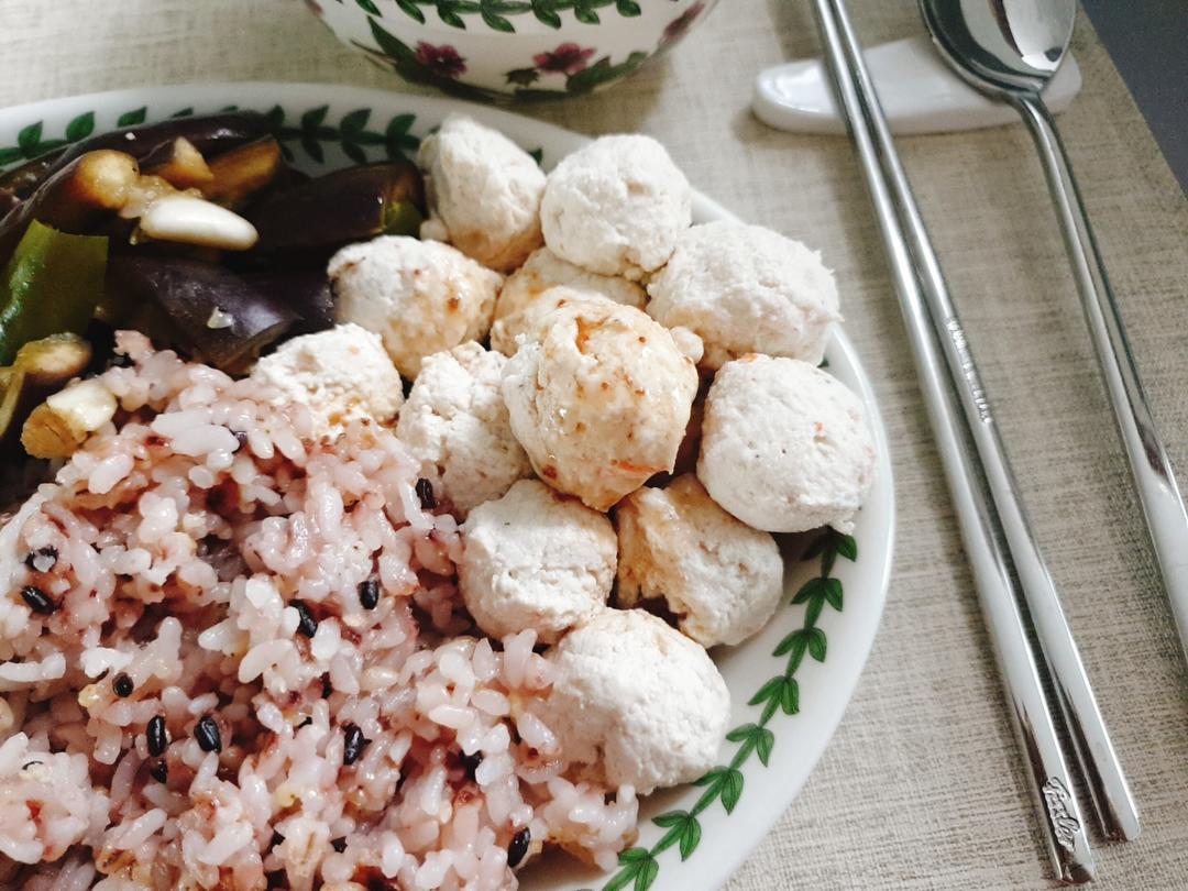 健身餐 | 鸡胸肉豆腐丸子 减脂餐低卡蛋白质必备 鸡胸肉美味吃法