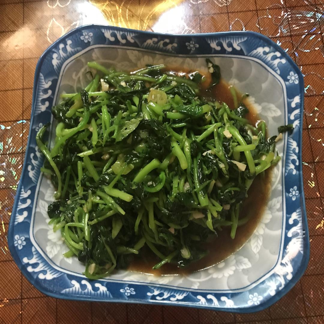 蒜蓉鸡毛菜