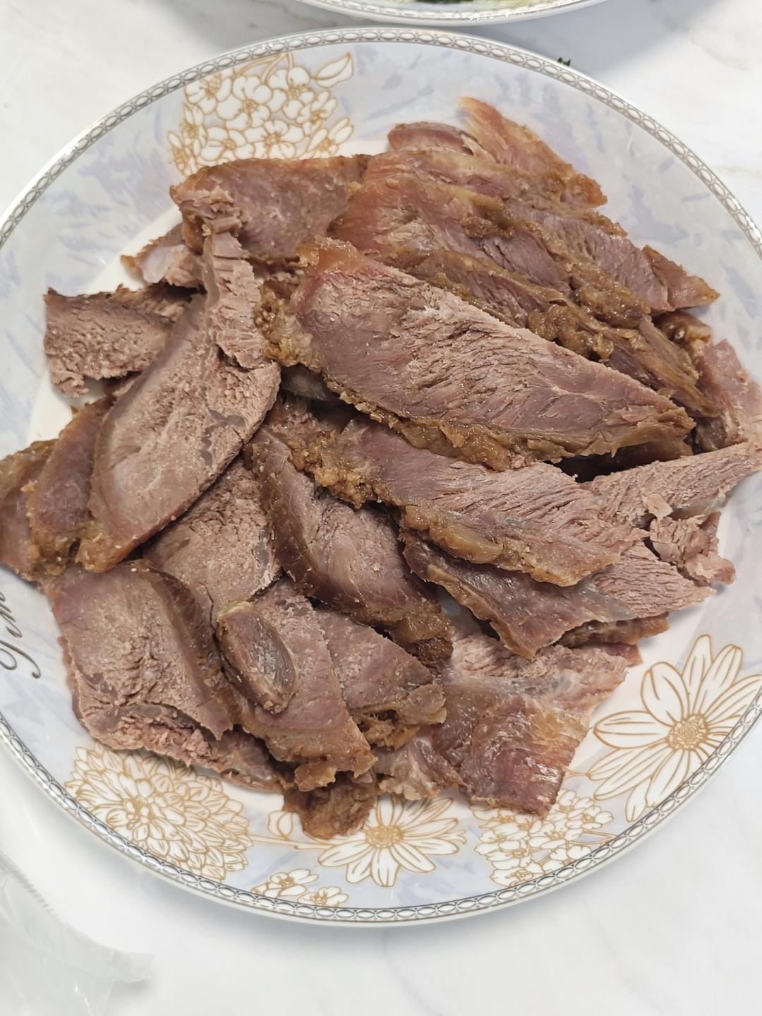 五香酱牛肉