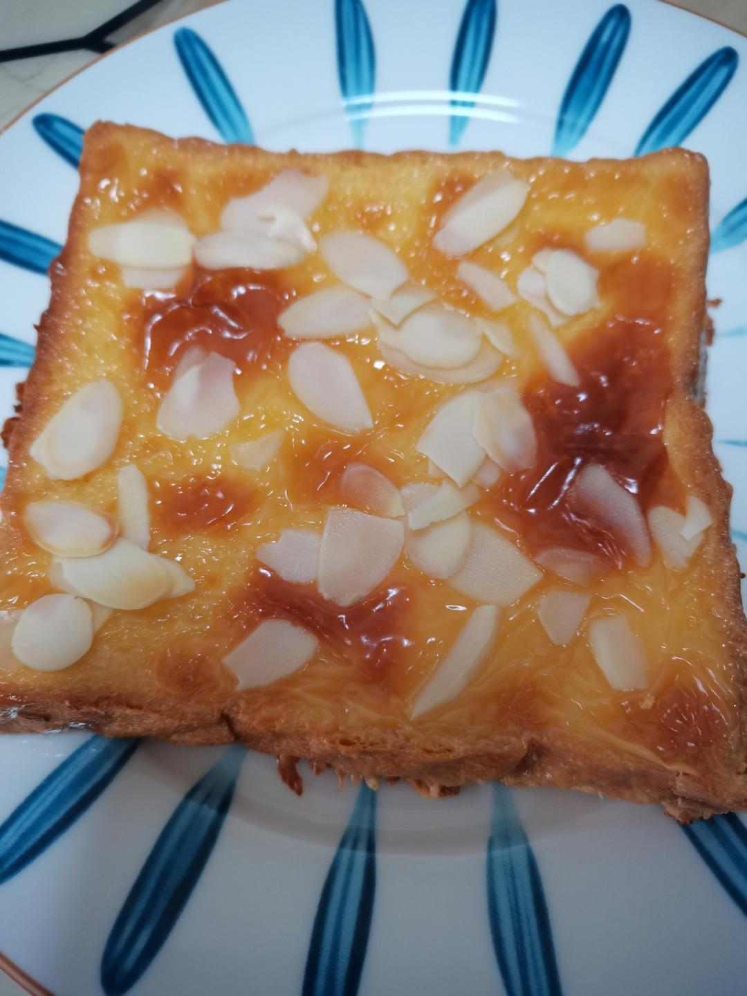 零失败快手岩烧乳酪(熔岩吐司)十分钟网红早餐，好吃哭