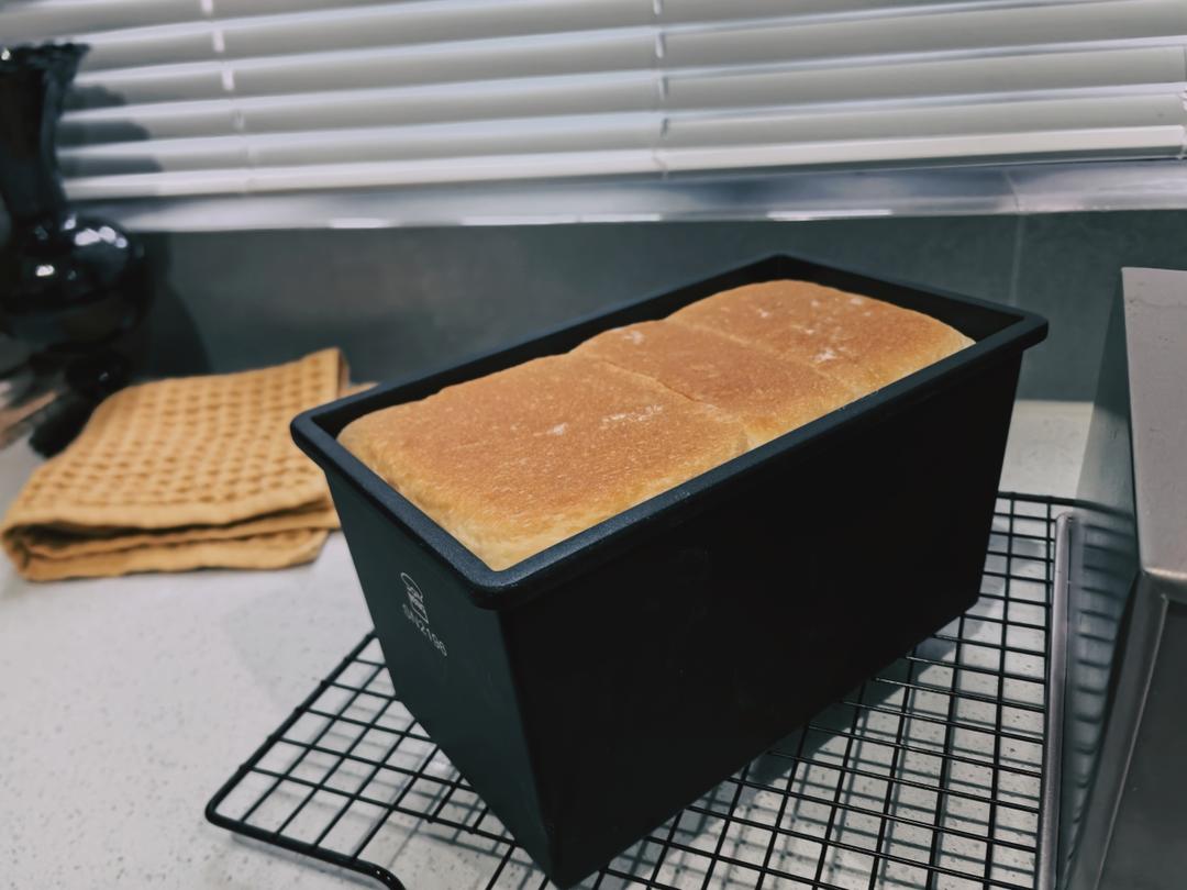 又香又白又温柔--蛋奶吐司