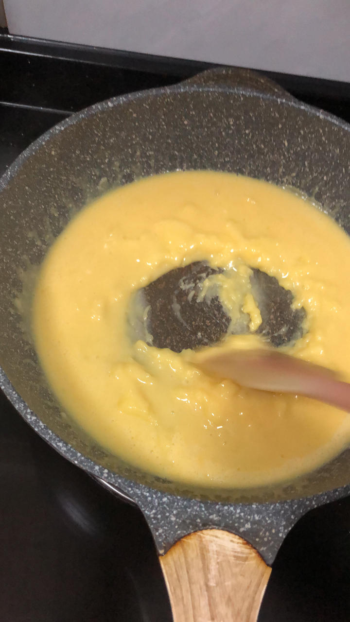 奶黄馅儿和奶黄包