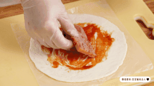 午餐肉厚蛋烧三明治【宝宝辅食】的做法 步骤9