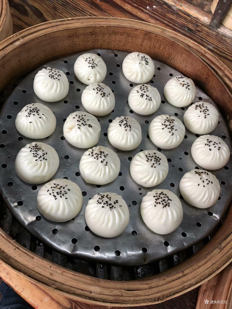 鲜奶红豆包