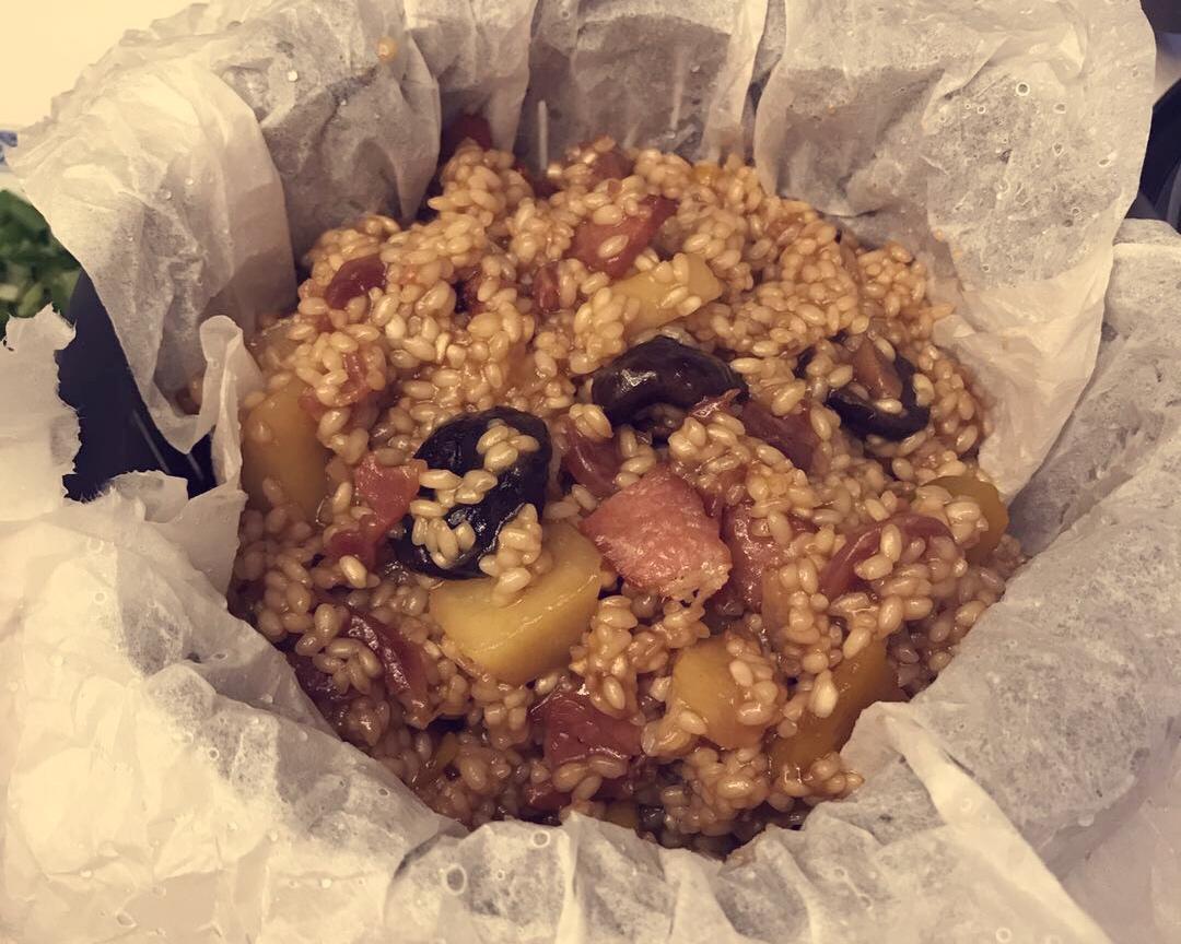 腊味煲仔饭的做法