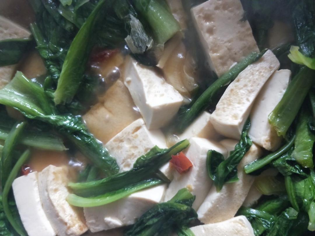 家常菜～莴苣叶炒豆腐