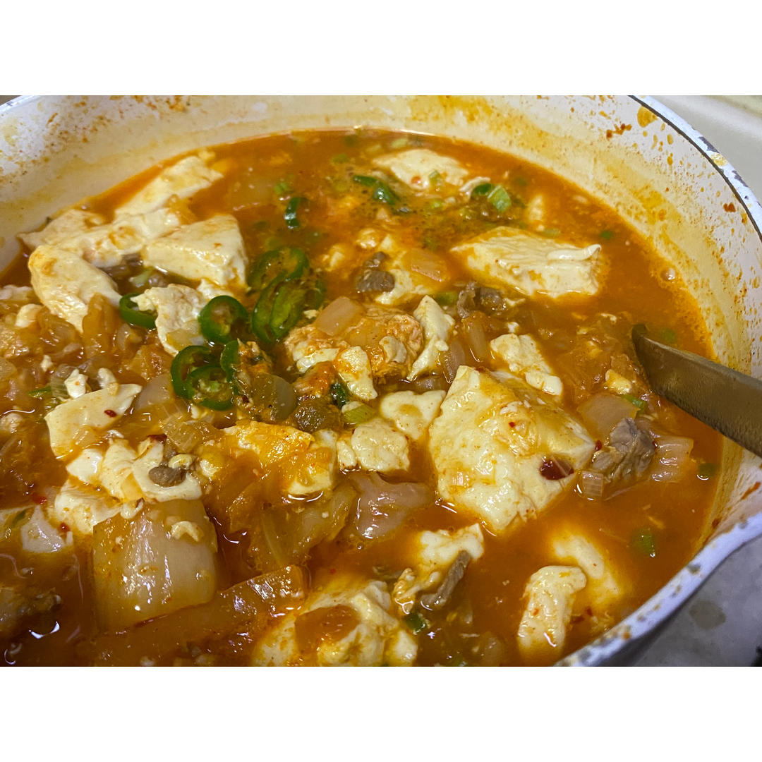 韩国大妈亲授— 韩式泡菜豆腐汤