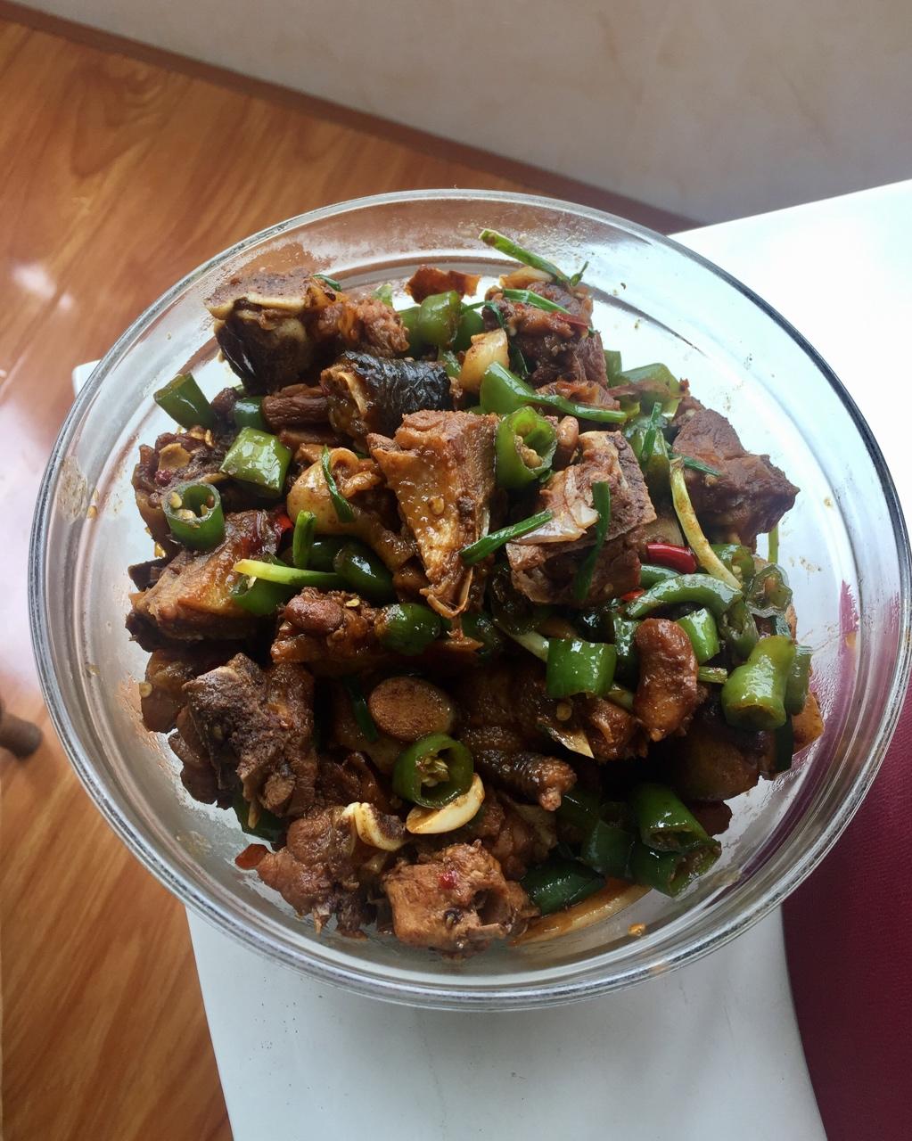 自贡鲜辣小煎鸡