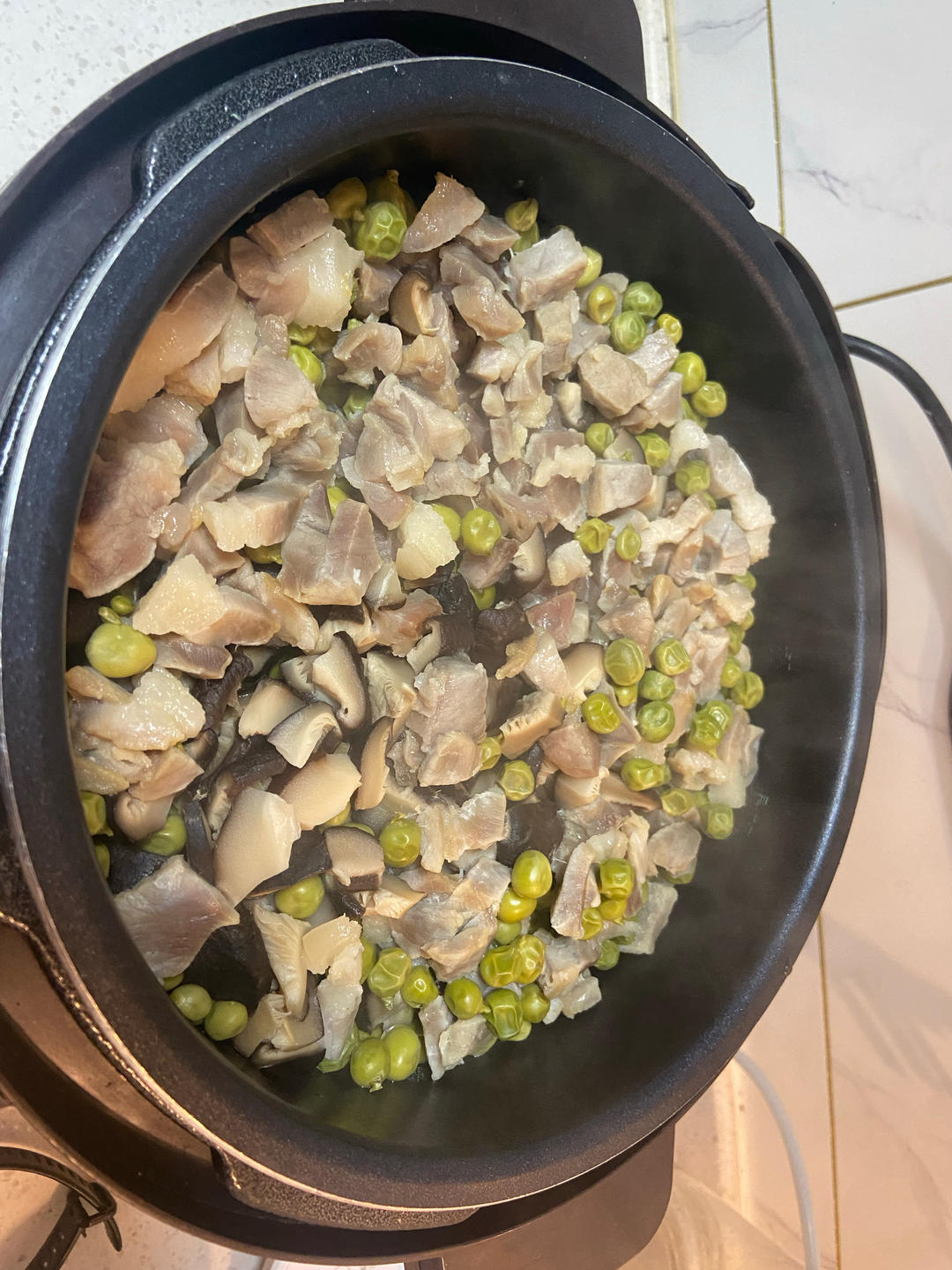 咸肉香肠豌豆饭的做法