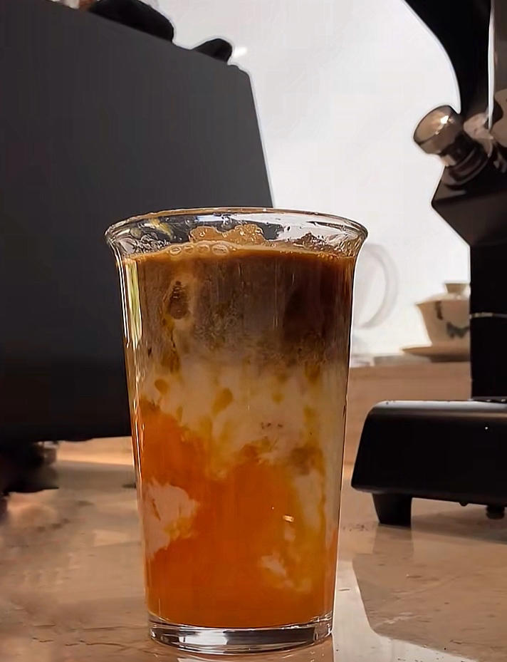 “柿柿如意”热拿铁/秋冬第一杯热咖啡