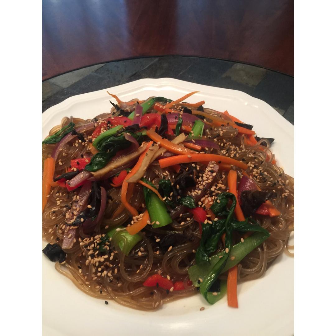 韩式粉丝炒杂菜 Korean Style Glass Noodles with Vegetables