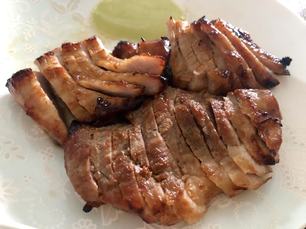 炭烧猪颈肉，家常做法的柠香叉烧肉